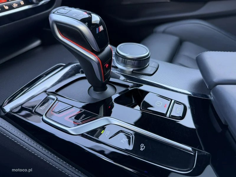 BMW M5 F90 30