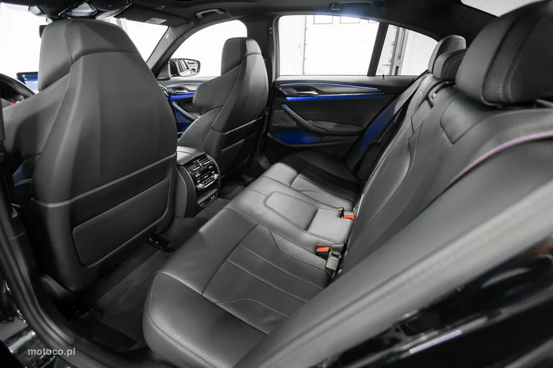 BMW M5 F90 25