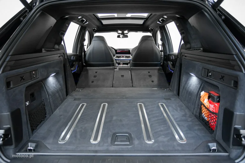 BMW X5 M 28