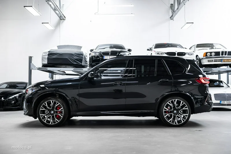 BMW X5 M 8