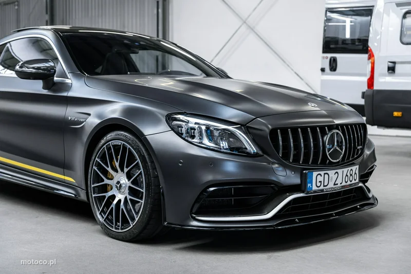 Mercedes-Benz Klasa C W205 C 63 AMG 11