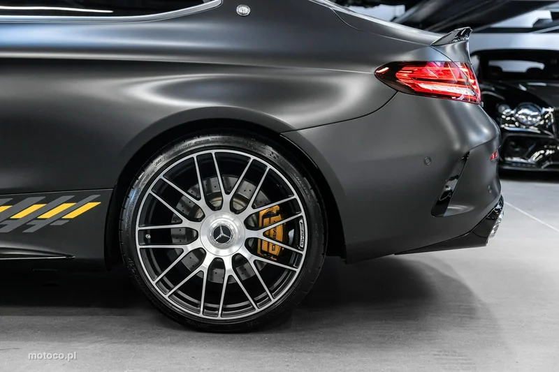 Mercedes-Benz Klasa C W205 C 63 AMG 15