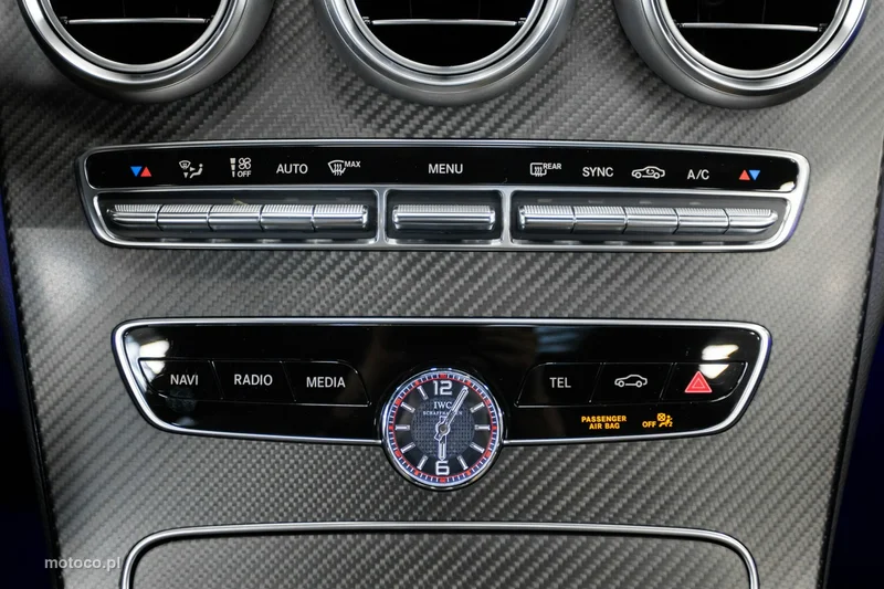 Mercedes-Benz Klasa C W205 C 63 AMG 36