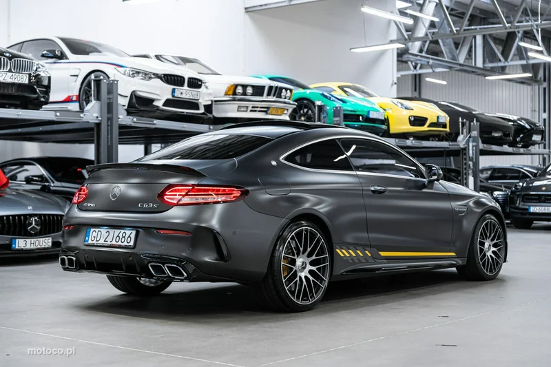Mercedes-Benz Klasa C W205 C 63 AMG 6