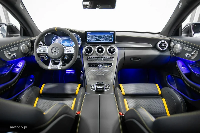 Mercedes-Benz Klasa C W205 C 63 AMG 56