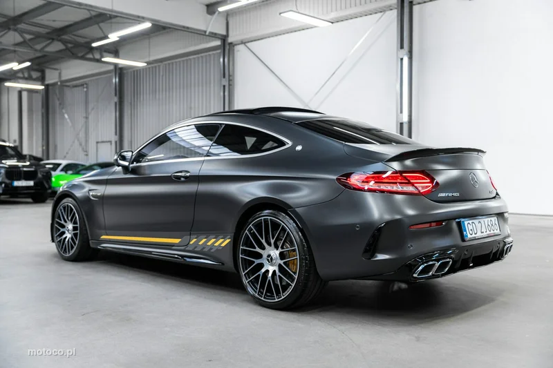 Mercedes-Benz Klasa C W205 C 63 AMG 8