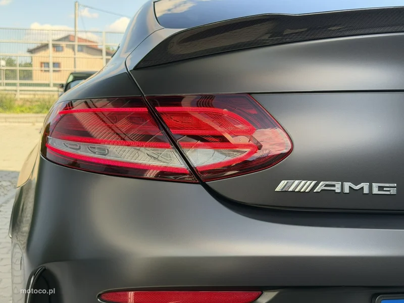 Mercedes-Benz Klasa C W205 C 63 AMG 19