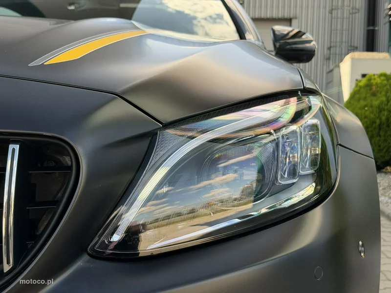 Mercedes-Benz Klasa C W205 C 63 AMG 24
