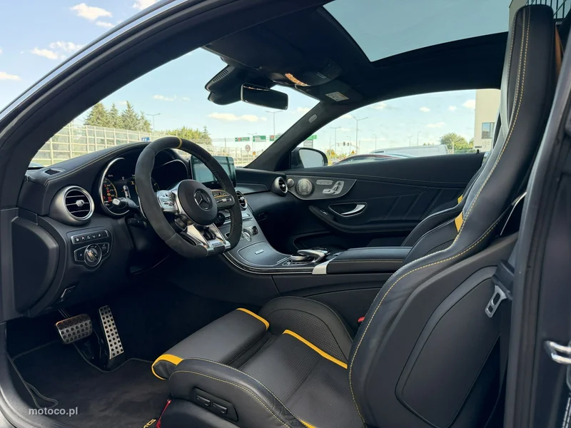 Mercedes-Benz Klasa C W205 C 63 AMG 31