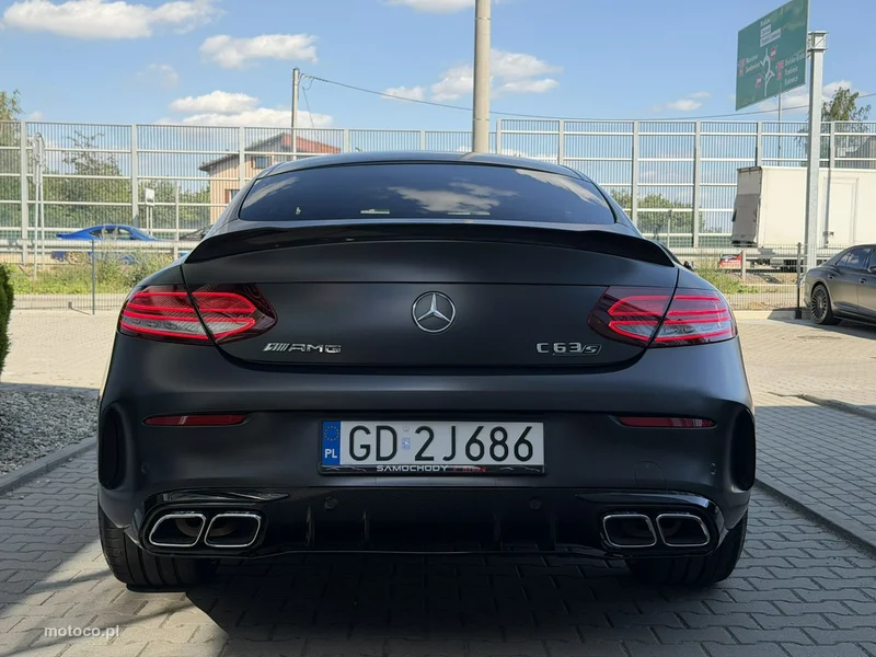 Mercedes-Benz Klasa C W205 C 63 AMG 5