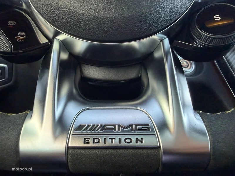 Mercedes-Benz Klasa C W205 C 63 AMG 46