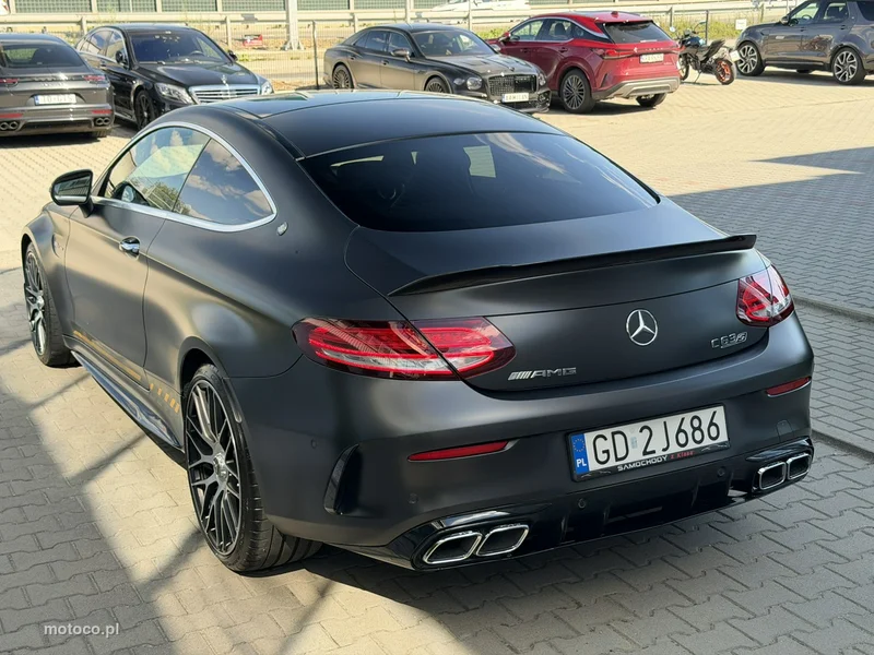Mercedes-Benz Klasa C W205 C 63 AMG 8