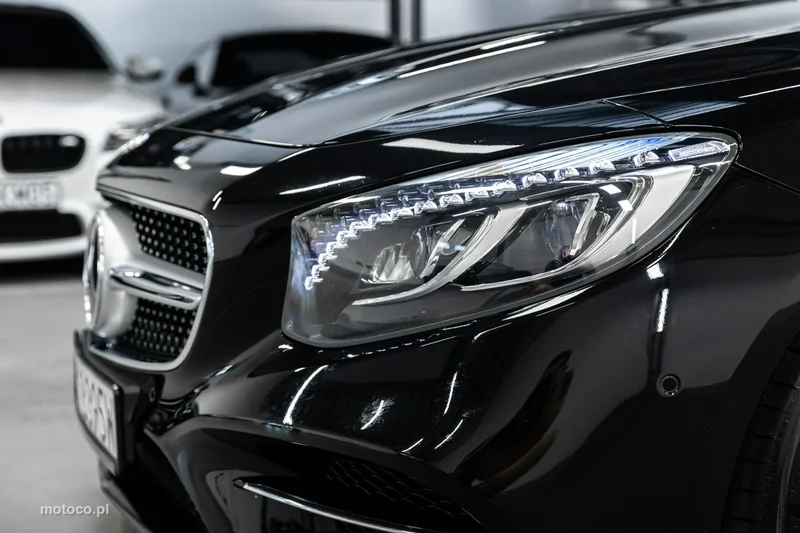 Mercedes-Benz Klasa S W222 S 560 52