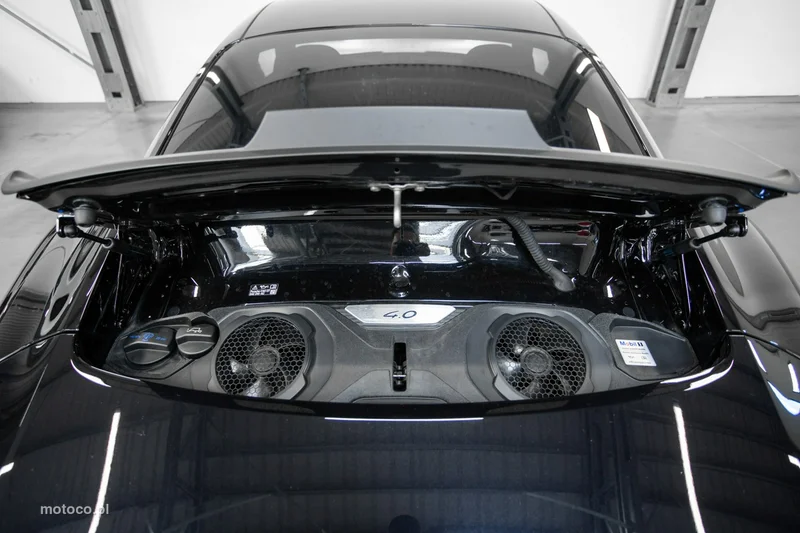 Porsche 911 992 19