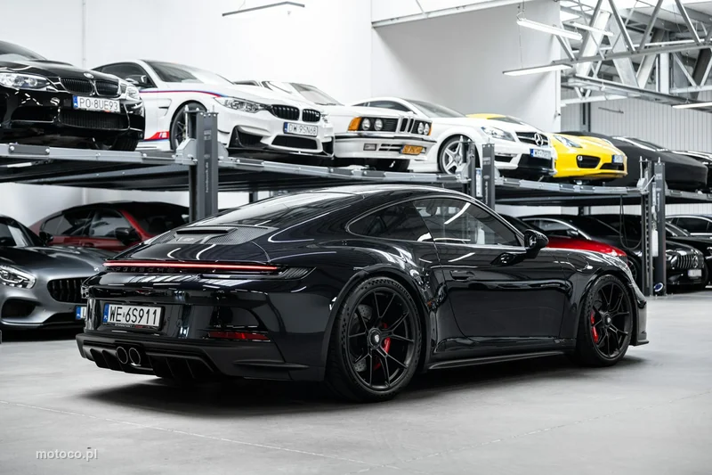 Porsche 911 992 5