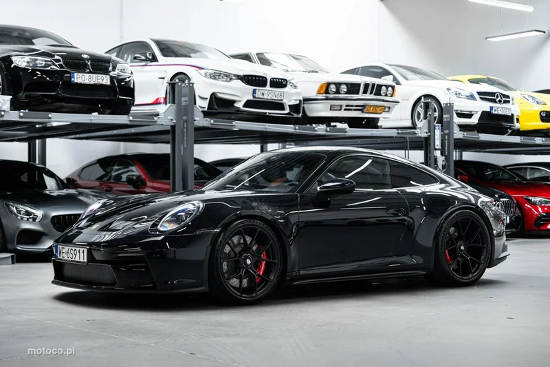 Porsche 911 992 42
