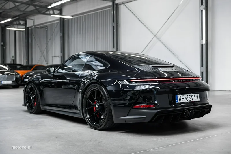Porsche 911 992 44