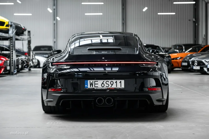 Porsche 911 992 6