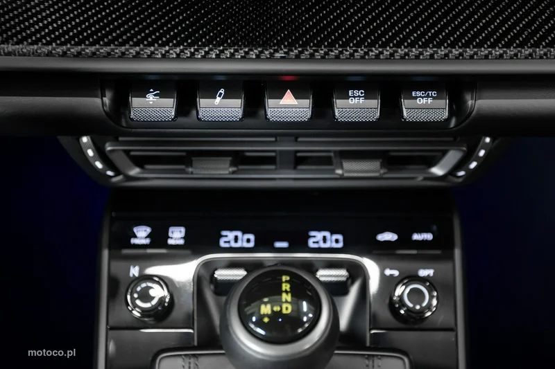 Porsche 911 992 52