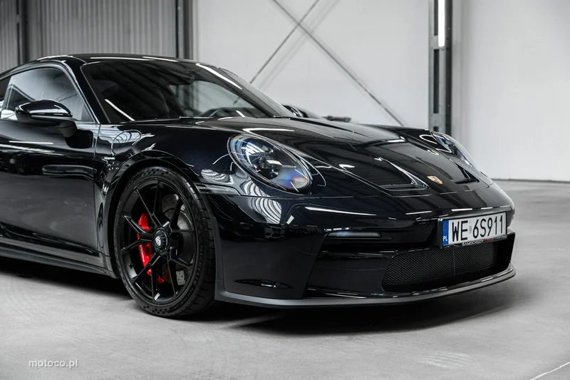 Porsche 911 992 10