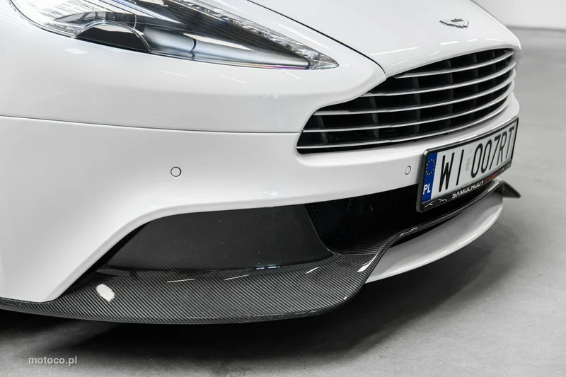 Aston Martin Vanquish 54