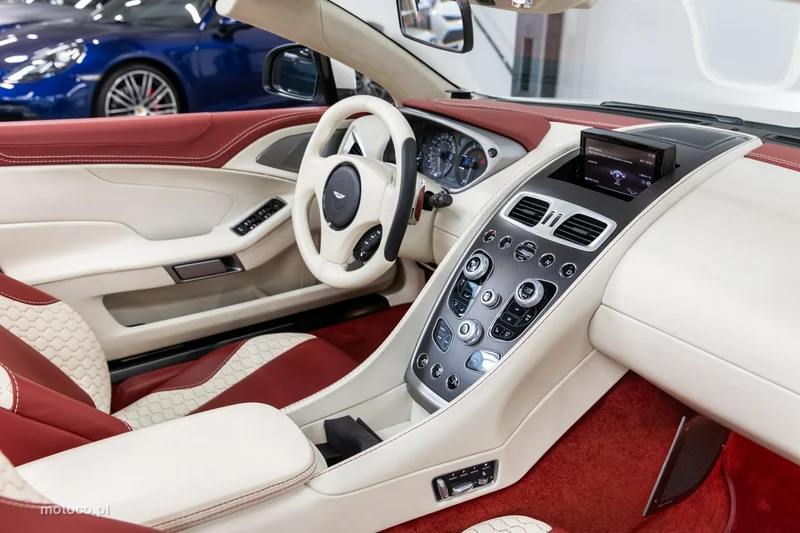 Aston Martin Vanquish 75