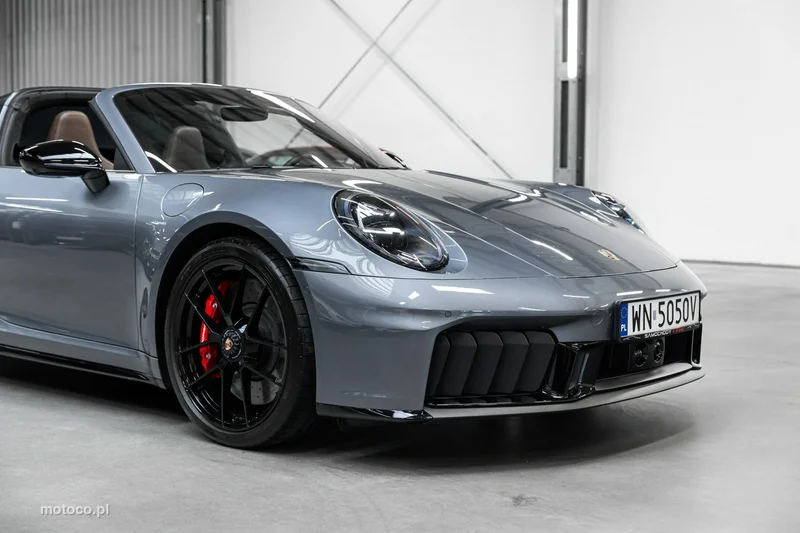 Porsche 911 992 12