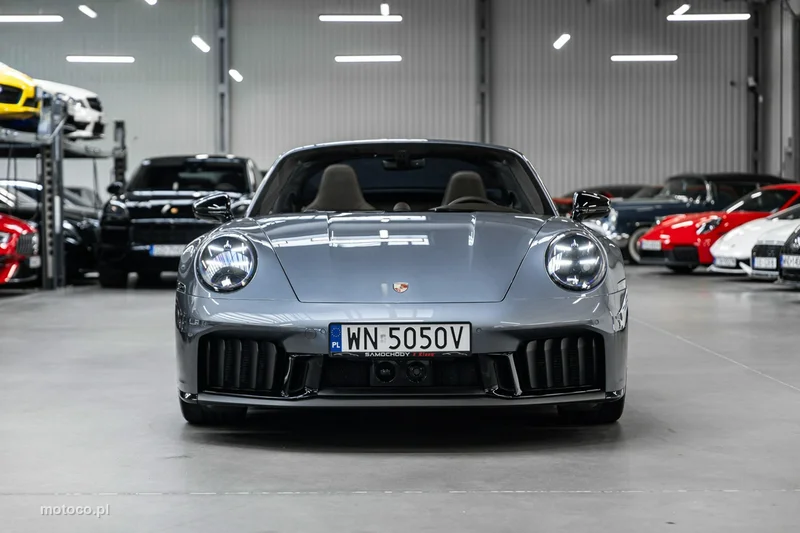 Porsche 911 992 3