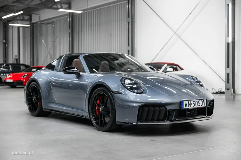 Porsche 911 992 49