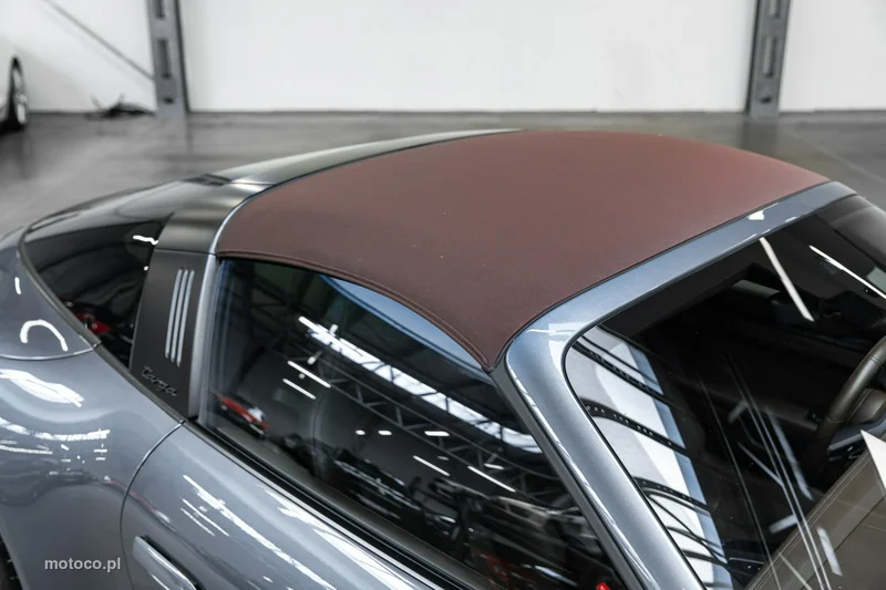 Porsche 911 992 55