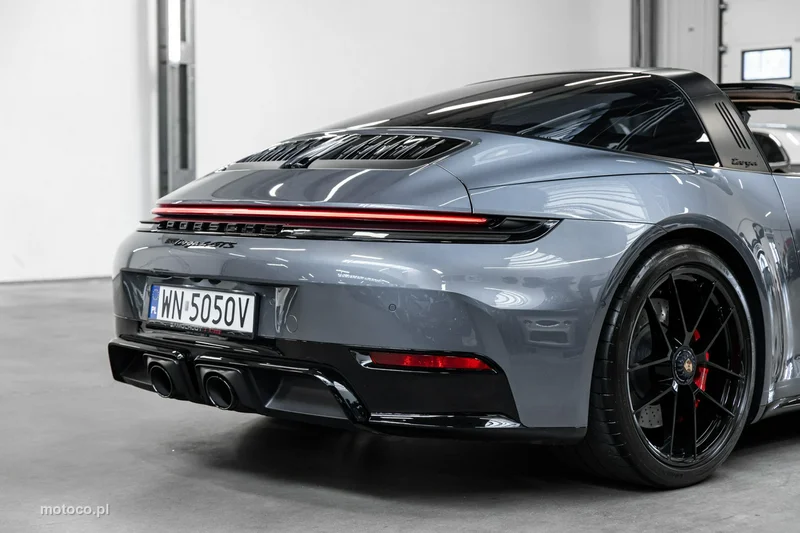 Porsche 911 992 59