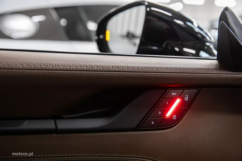 Porsche 911 992 71