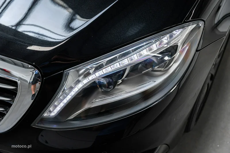 Mercedes-Benz Klasa S W222 S 63 AMG 12