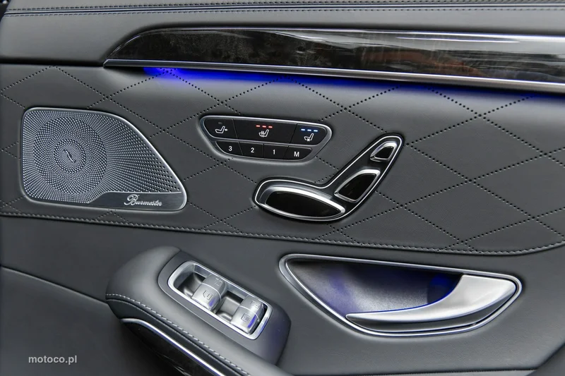 Mercedes-Benz Klasa S W222 S 63 AMG 36