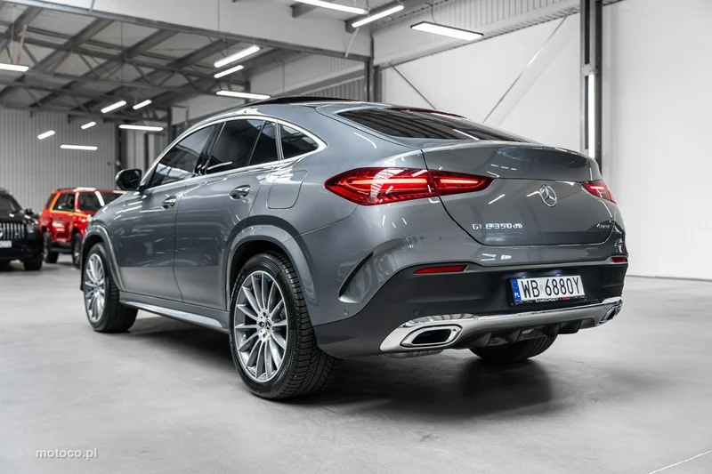Mercedes-Benz GLE 350 de 8