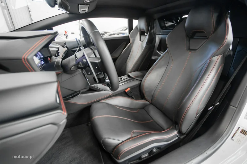Lamborghini Huracan 25