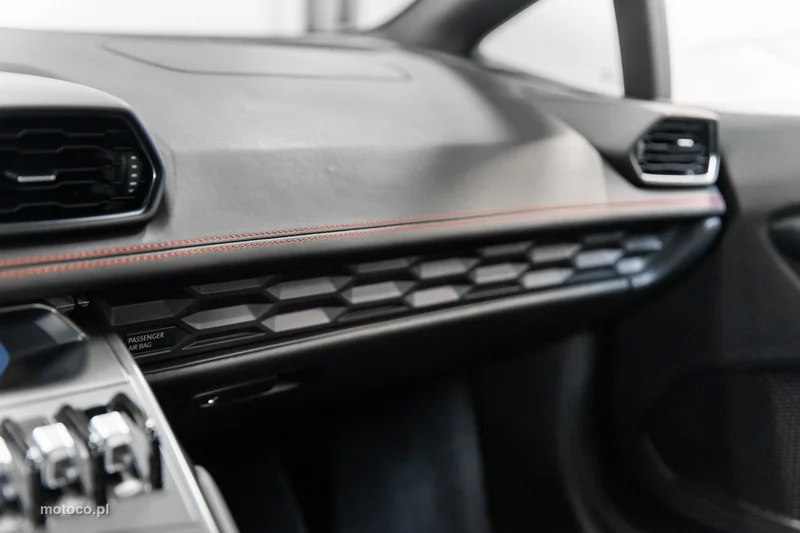 Lamborghini Huracan 37