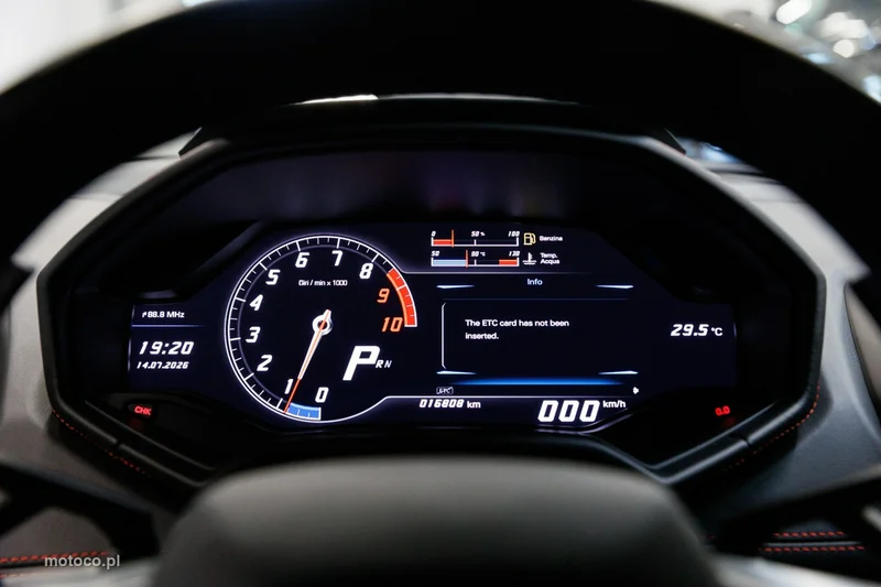 Lamborghini Huracan 38