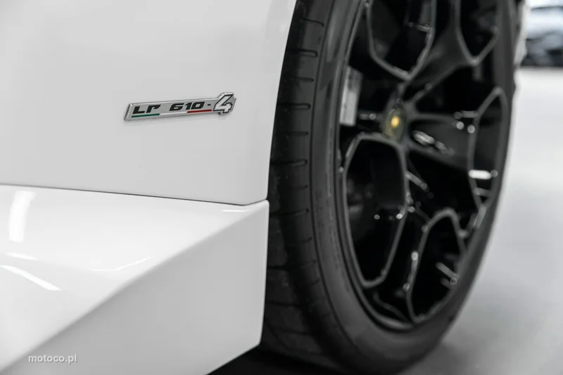 Lamborghini Huracan 55