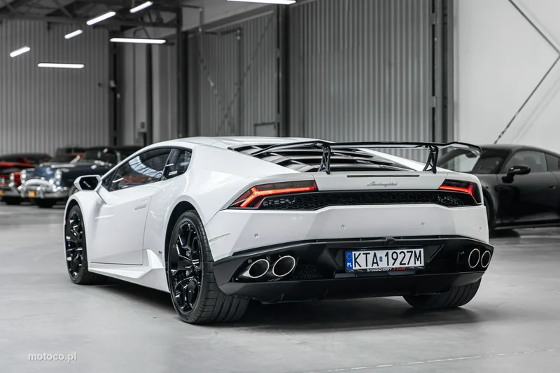 Lamborghini Huracan 10