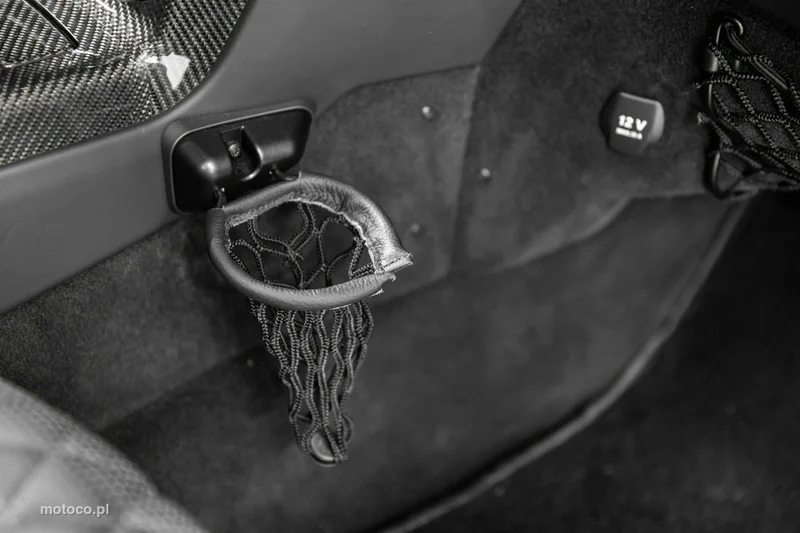 Mercedes-Benz Klasa G W463 G 63 AMG 76
