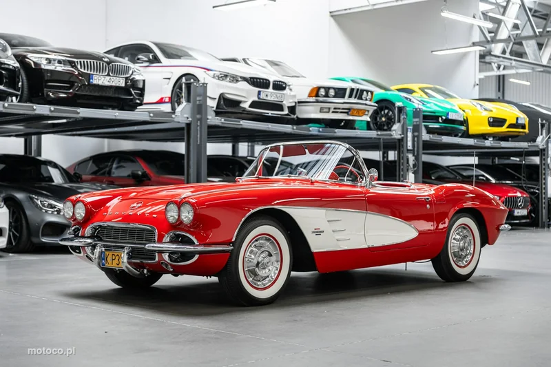 Chevrolet Corvette 2