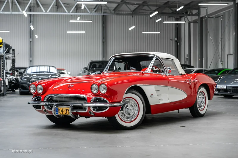 Chevrolet Corvette 11