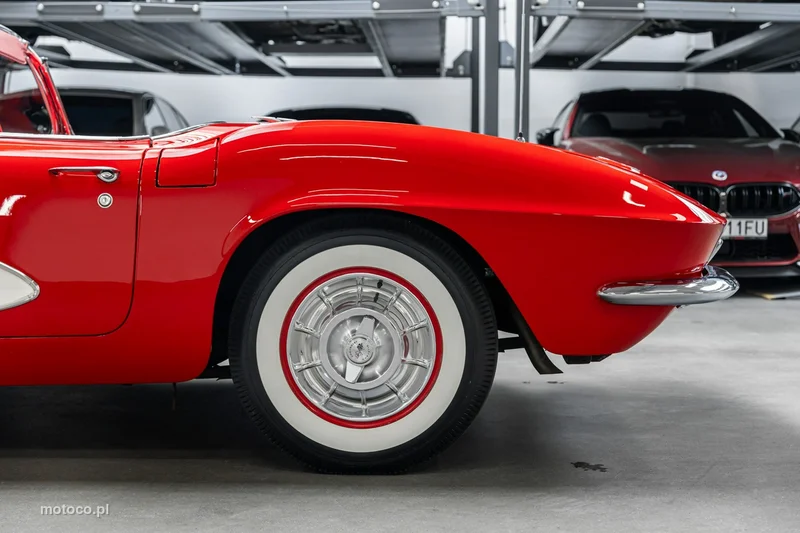 Chevrolet Corvette 17