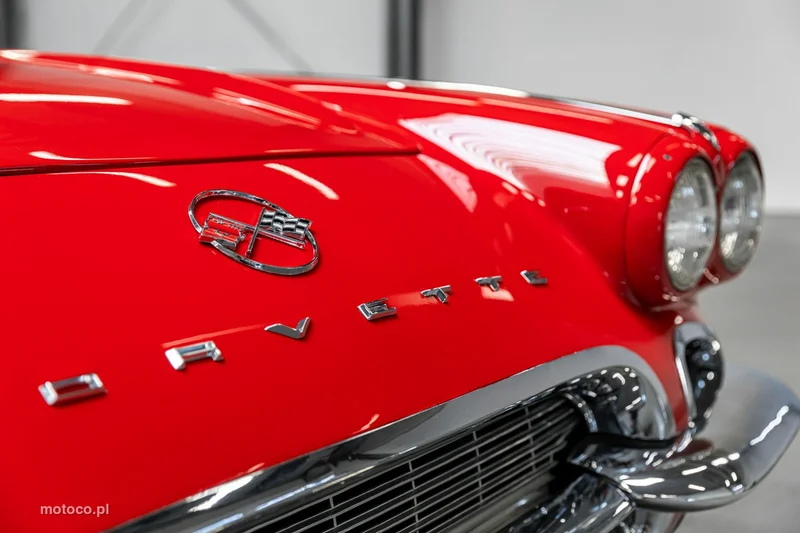 Chevrolet Corvette 18