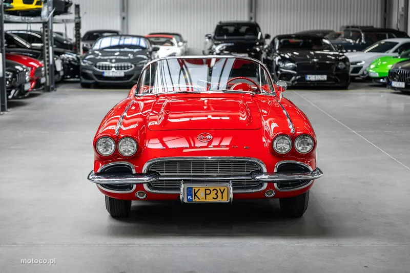 Chevrolet Corvette 3