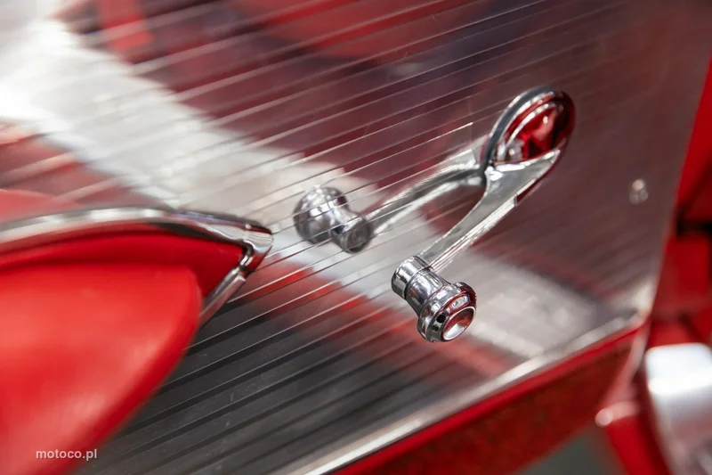 Chevrolet Corvette 28