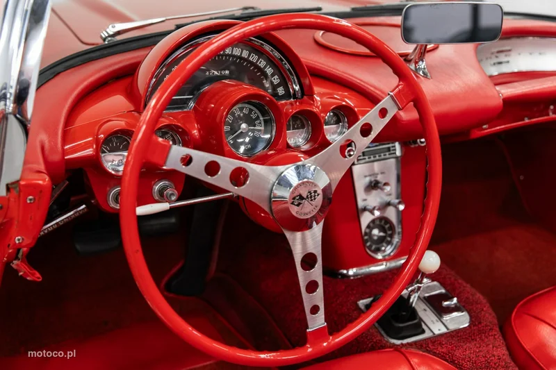 Chevrolet Corvette 30