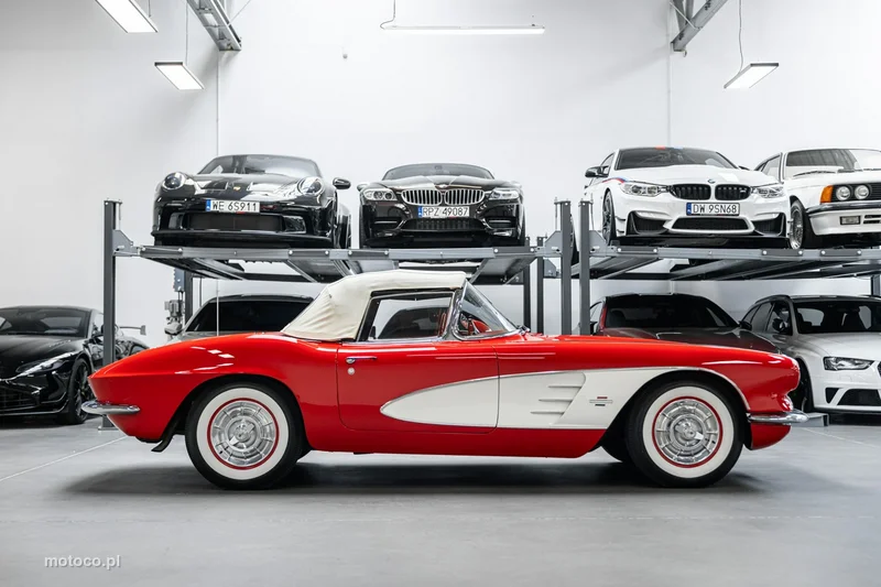 Chevrolet Corvette 44