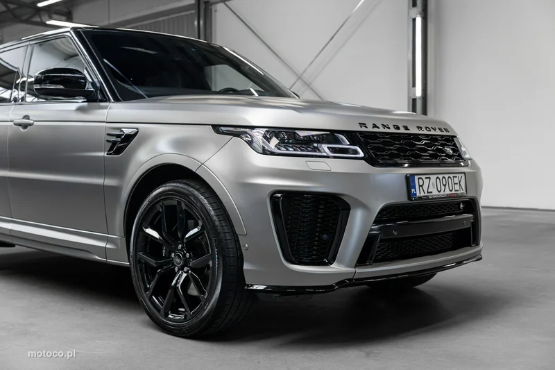 Land Rover Range Rover Sport 11